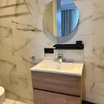 Seastreet Apartment